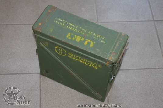 US ARMY  ammunition box 25 mm