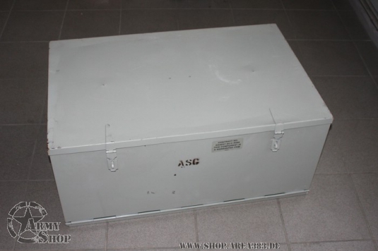 CHEST, COLLAPSIBLE.