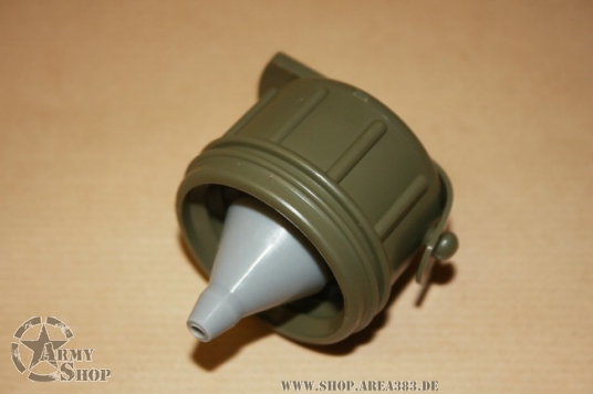CAP, WATER CANTEEN