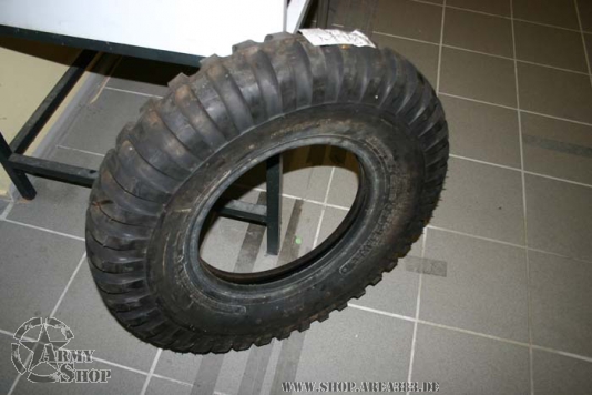 US Army Tire 7.00x15
