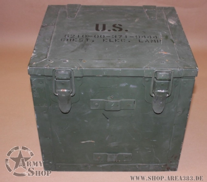 BOX CHEST,ELECTRIC LAMP