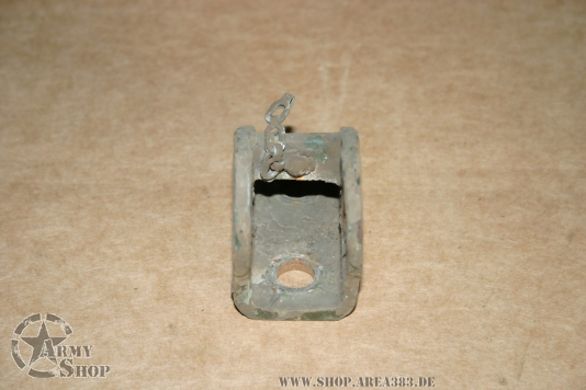 US ARMY  shackle holder used Ford Mutt M151