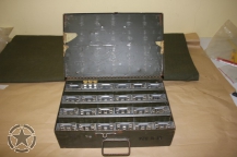 MILITARY LAUNDRY PIN SET W CASE 500 BRASS SAFETY PINS