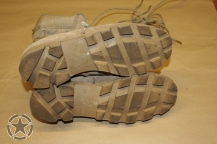 US Army Dessert Boots size 6R