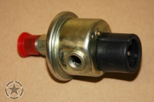 Press Switch Oil Pressure M151