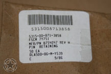 M151 JEEP  LOCKING PIN 8754047 NOS