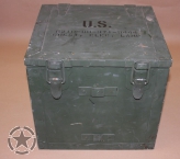 BOX CHEST,ELECTRIC LAMP