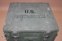 BOX CHEST,ELECTRIC LAMP
