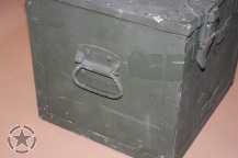 BOX CHEST,ELECTRIC LAMP