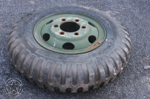 Tires and Rim Felge 9.00x 20