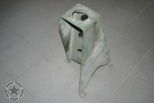 antenna mount for HMMWV