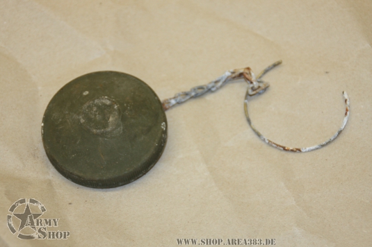 Tankdeckel frühe Version Jeep MB kleiner Verschlussdeckel NOS