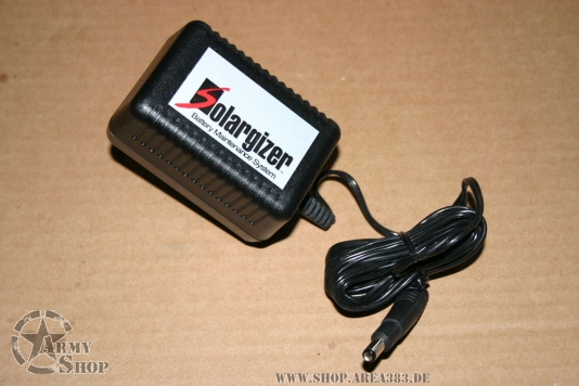 US Army  Netzteil für Solargizer 230 Volt