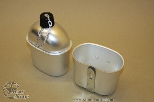 US Feldflasche mit Becher Alu Repro
