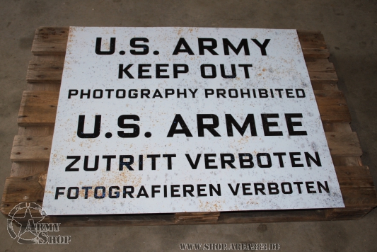 Plastic sheet US ARMY KEEP OUT