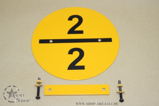 Lastenklassenschild am Kühlergrill   2/2