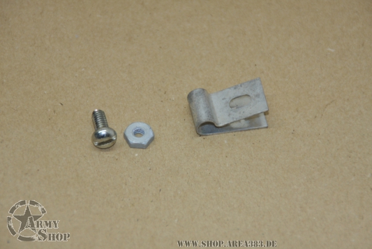 Kabelclip am Kotflügel (Tarnlampe)