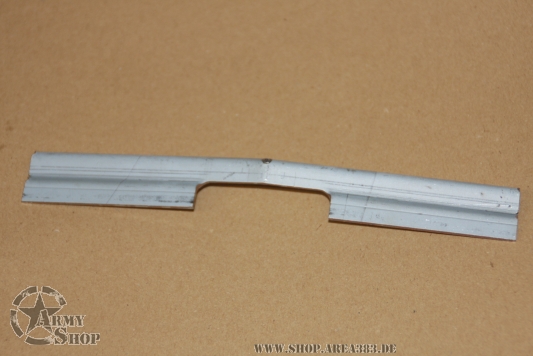 Verbindungsplatte zwischen Vorder- und Hinterteil (innen)