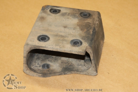 Motorhalter HMMWV   rechts