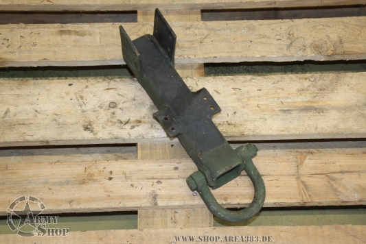 Öse mit Halter Trailer M1101 vorne