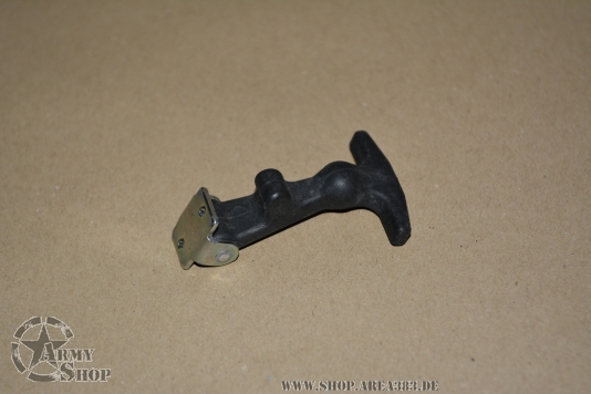 Verschluss Motorabdeckung HMMWV unten