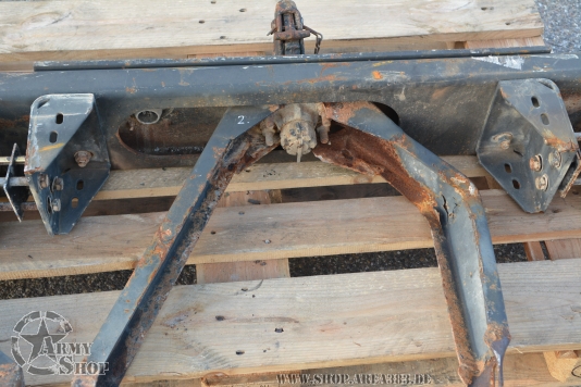 Stoßstange HMMWV hinten inkl. Halterung für A2 Modelle