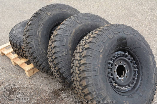 1 Set Reifen mit Felge HMMWV 37x12,50R16,5, 15mm Profil