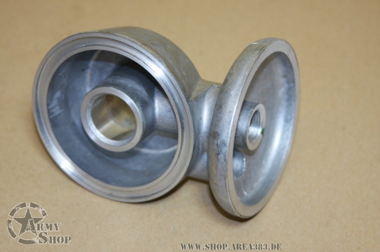 Aufnahme Ölfilter HMMWV