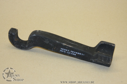 BRACKET, SUSPENSION HMMWV  Tie down