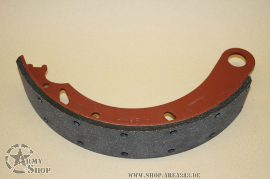 Brake Shoe with Riveted Lining, 2.5 Ton M35