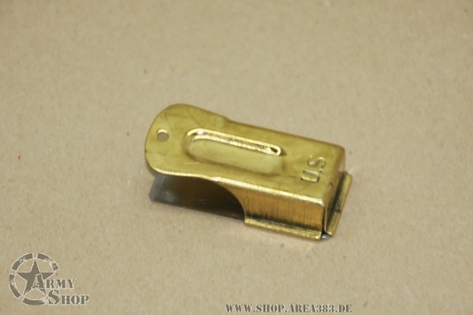 US CLICKER INVASION (REPRO)