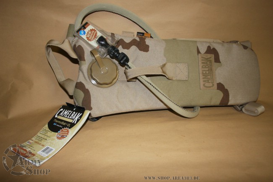 US ARMY Camelbak Desert 2 Liter 70 Oz