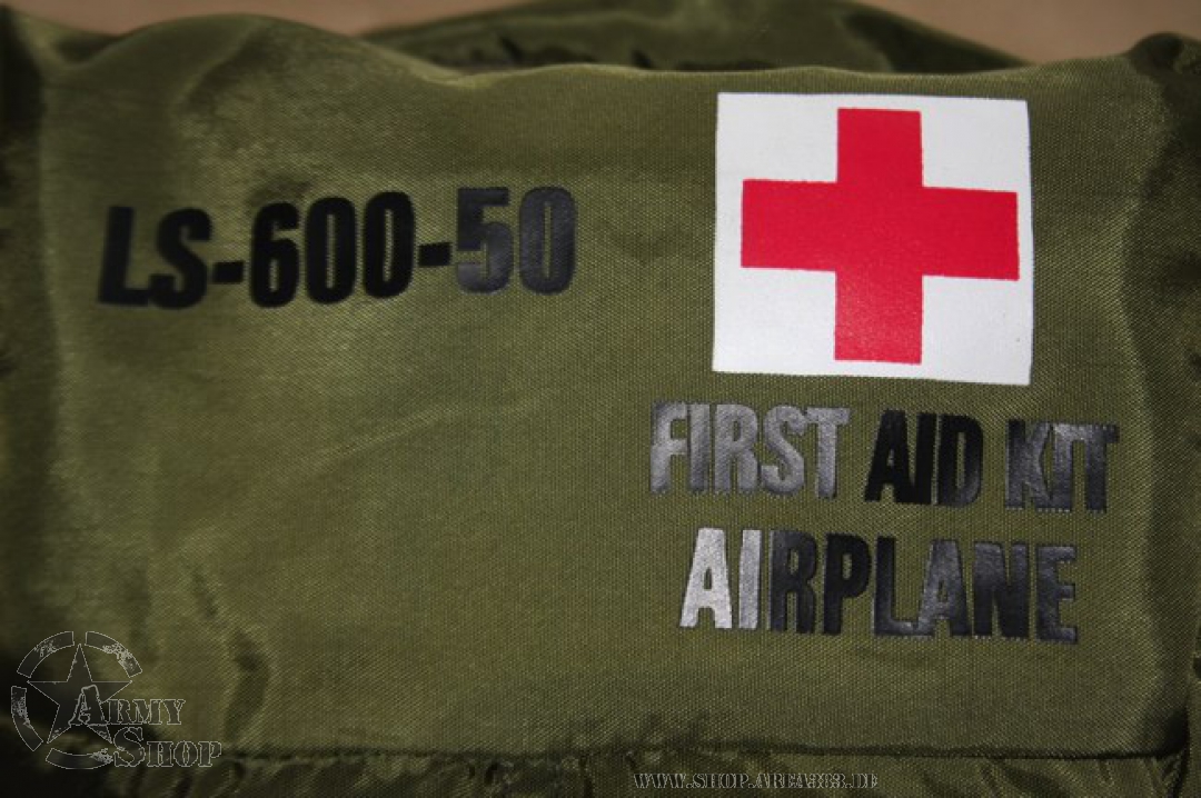 AIRCRAFT FIRST AID KIT. IN A SOFT SIDED NYLON BAG