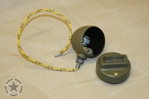 Tarnleuchte im Kühlergrill Willys MB  links