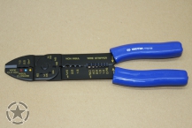 Crimping pliers for insulated connectors (King Tony Tools)