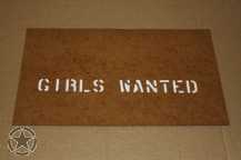 Stencil Schriftschablone 1 Inch GIRLS WANTED