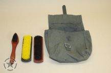Schuhputzset Bundeswehr mit  3-er Bürstensatz